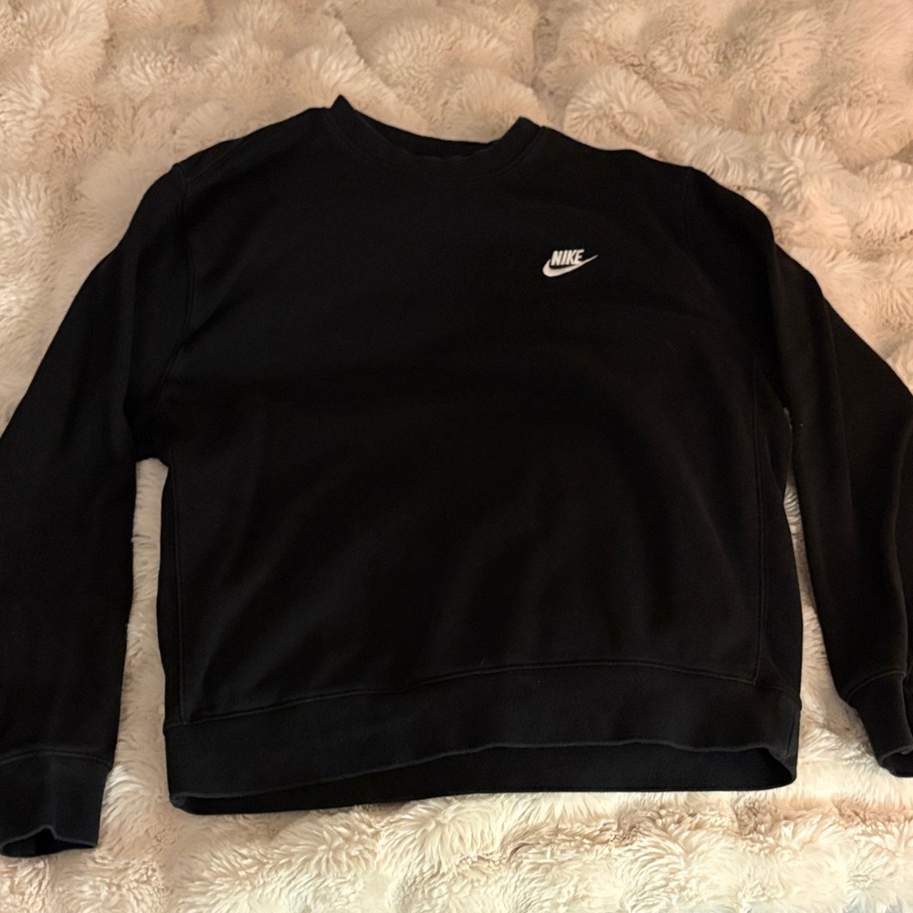 Nike Men's Classic Black Crewneck Sweater
